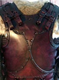 Male Clan Chief Leather Armour Body, Belt And Shoulders